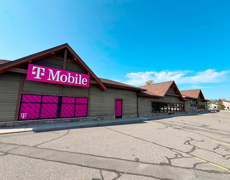 More Photos Of 15175 Edgewood Dr, Baxter Unknown For Lease