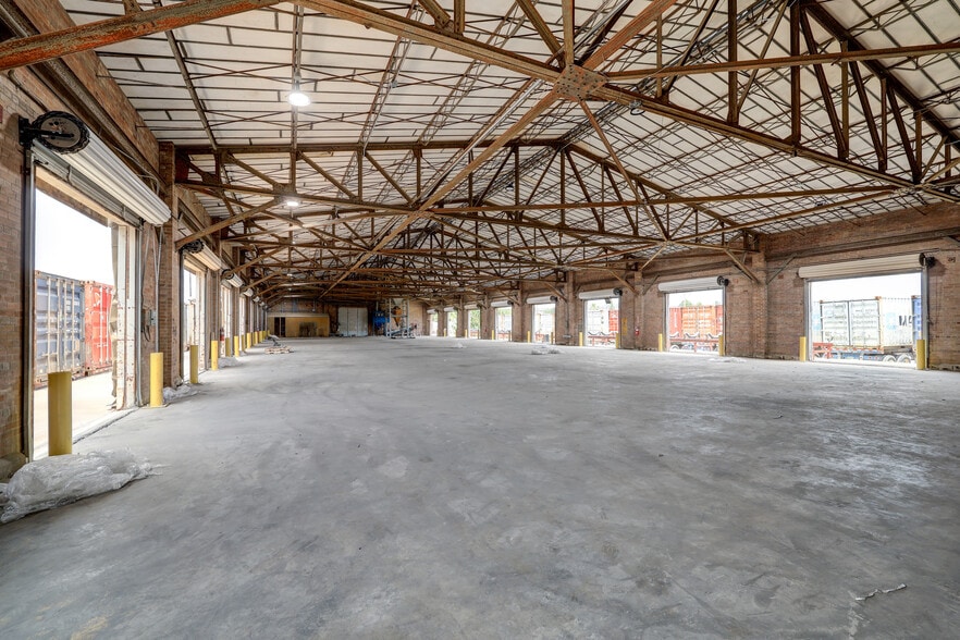 More Photos Of 14830 Talcott St, Houston Warehouse For Sale