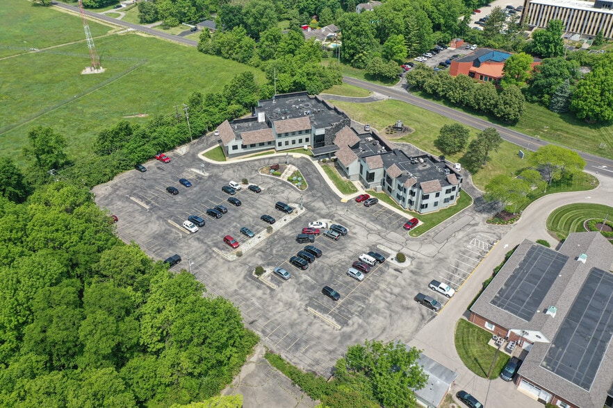 More Photos Of 30 W Rahn Rd, Dayton Medical For Lease