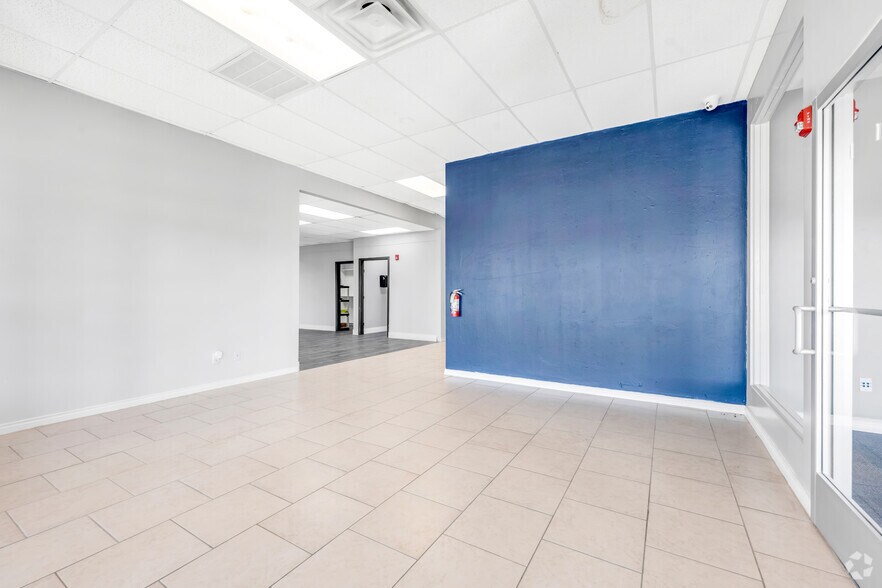 More Photos Of 2920 Motley Dr, Mesquite Medical For Sale