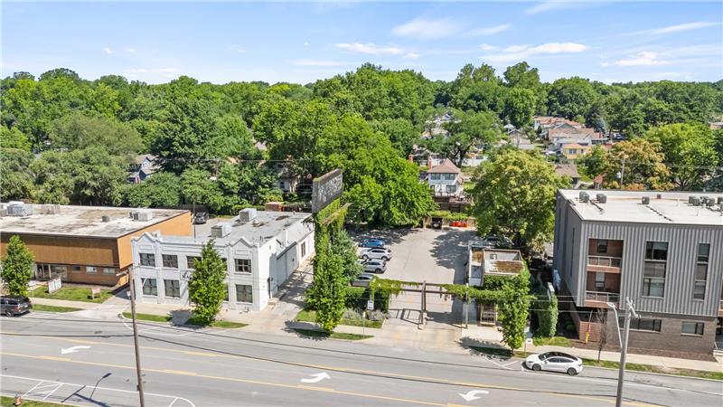 Primary Photo Of , Kansas City General Retail For Sale