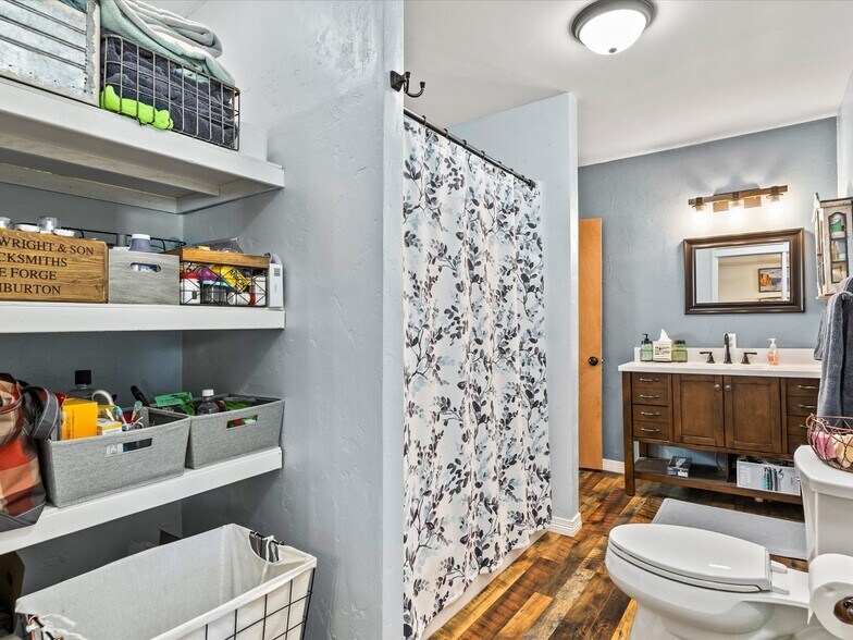 More Photos Of 3669 G Rd, Palisade Freestanding For Sale