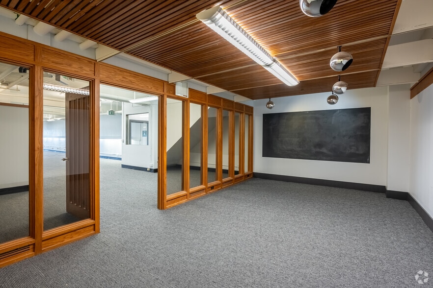 More Photos Of 1917-1921 1st Ave, Seattle Office For Lease