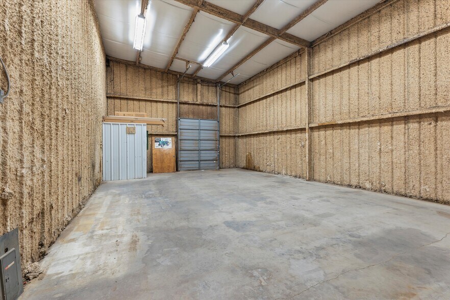 More Photos Of 2305 N State Highway 208, Colorado City Industrial For Sale