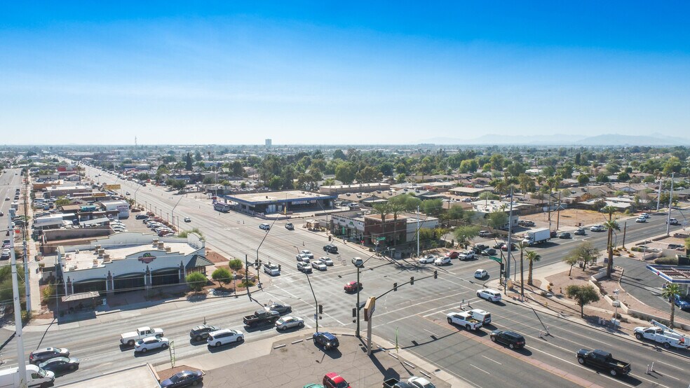 More Photos Of 354 N Country Club Dr, Mesa Freestanding For Lease