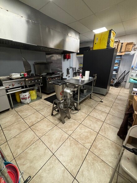 More Photos Of 203-205 Alexander St, Newark Storefront For Sale