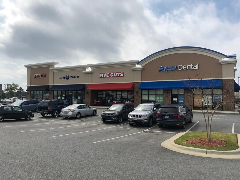 More Photos Of 2630 Dawson Rd, Albany Storefront For Lease