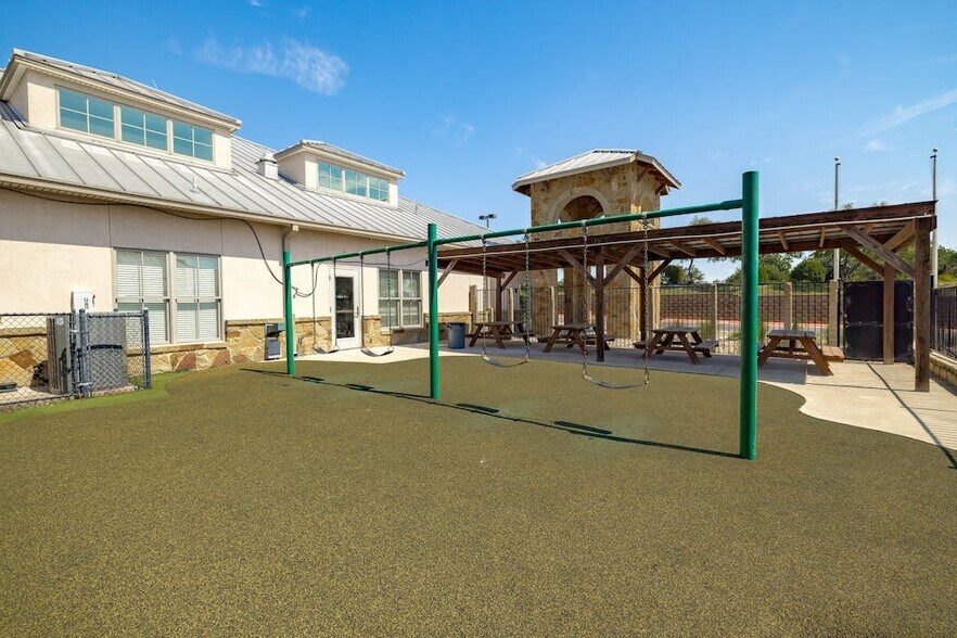 More Photos Of 11651 W Parmer Ln, Cedar Park Daycare Center For Sale