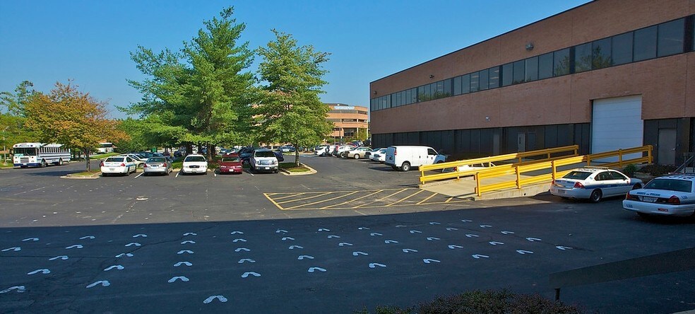 More Photos Of 4400 Forbes Blvd, Lanham Light Distribution For Lease