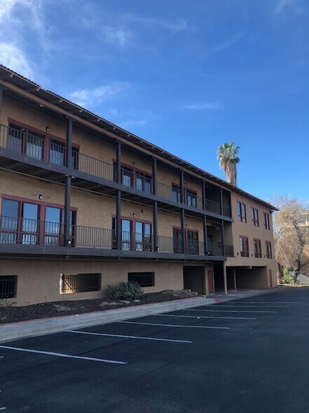 More Photos Of 504 N Mountain View Ave, San Bernardino Medical For Lease