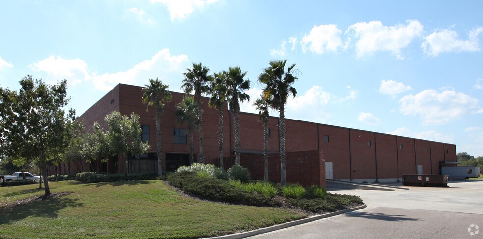 More Photos Of 8215 Westside Industrial, Jacksonville Unknown For Lease