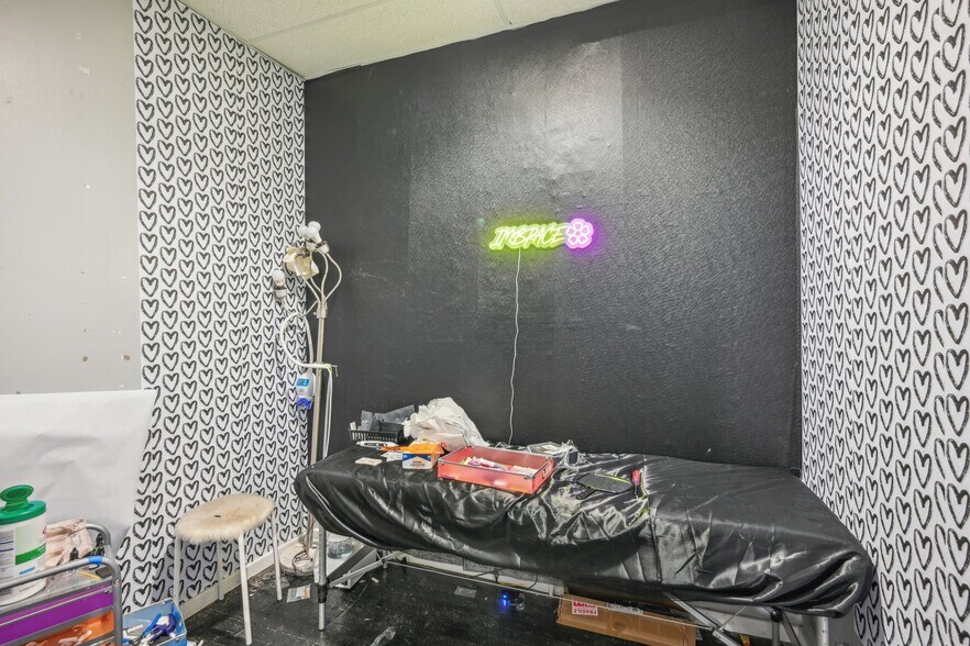 More Photos Of 1027 S Clinton Ave, Trenton Office For Sale