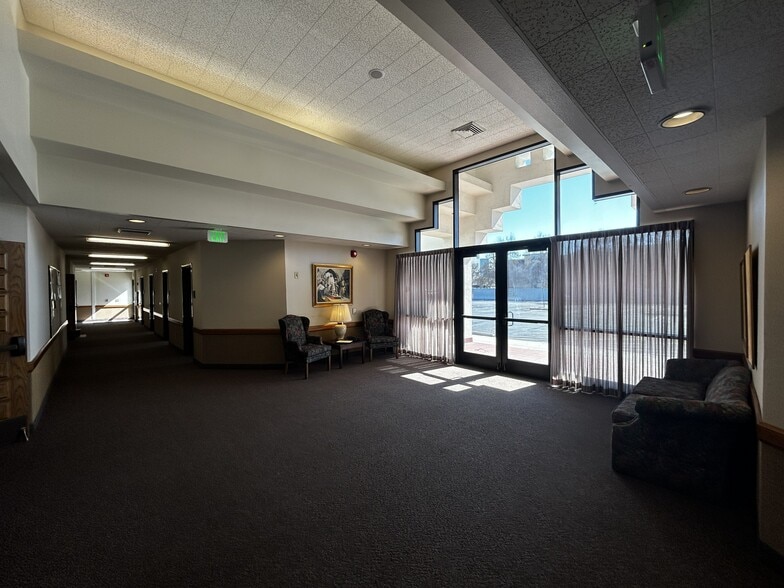 More Photos Of 11022 Riverside Drive, North Hollywood Religious Facility For Sale