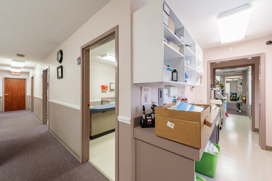 More Photos Of 111 Lee Byrd Rd, Loganville Medical For Sale