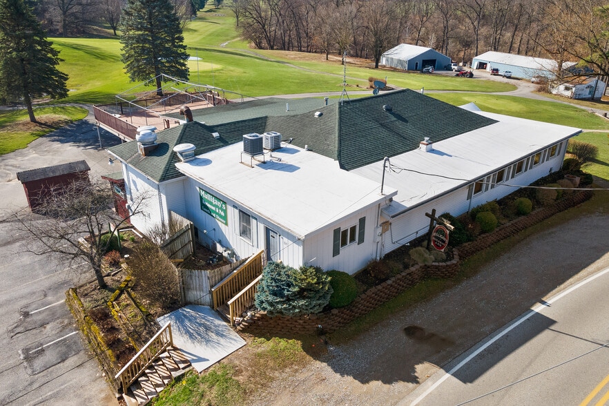 Primary Photo Of 1445 275 N Rd, Angola Sports And Entertainment For Sale