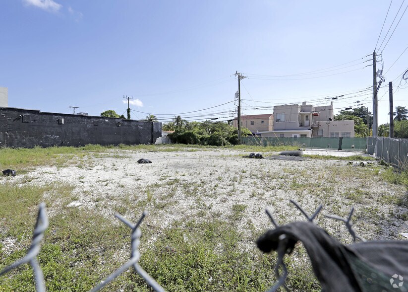 More Photos Of 1888 SW 8th St, Miami Land For Lease