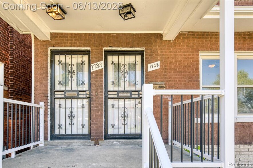 More Photos Of 1735 Clairmount St, Detroit Apartments For Sale