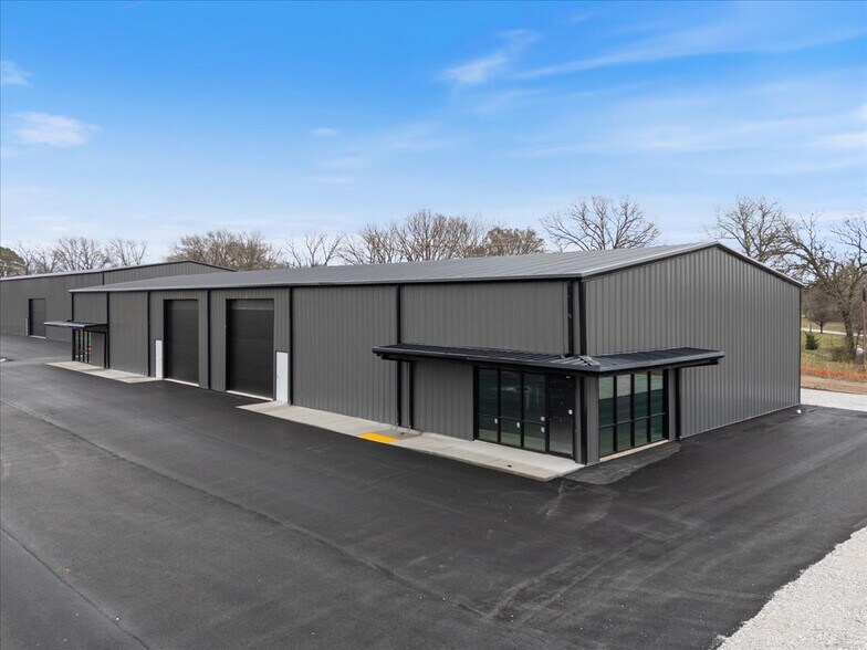 More Photos Of 15419 US Highway 62, Garfield Unknown For Lease