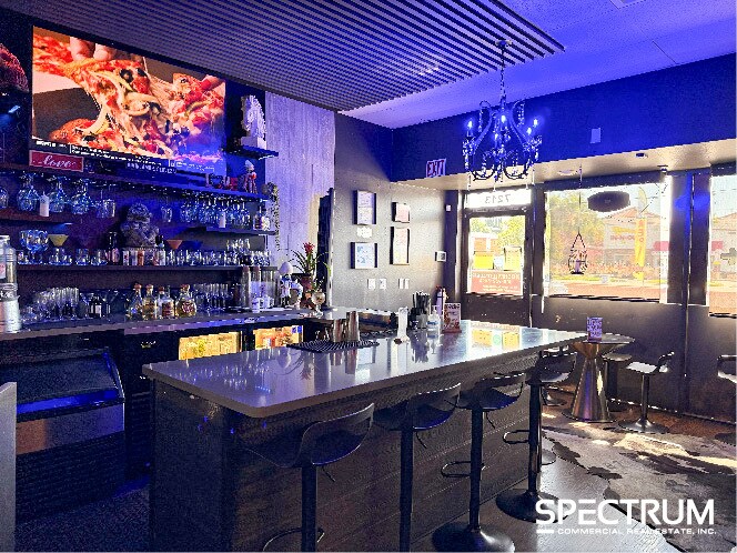 More Photos Of 7201-7225 Balboa Blvd, Van Nuys Unknown For Lease