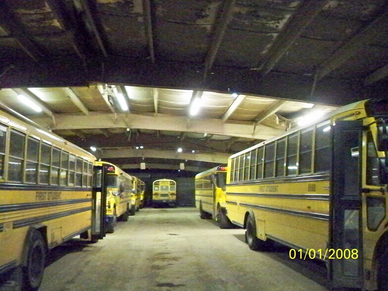 More Photos Of 399 Helmericks Ave, Fairbanks Flex For Lease