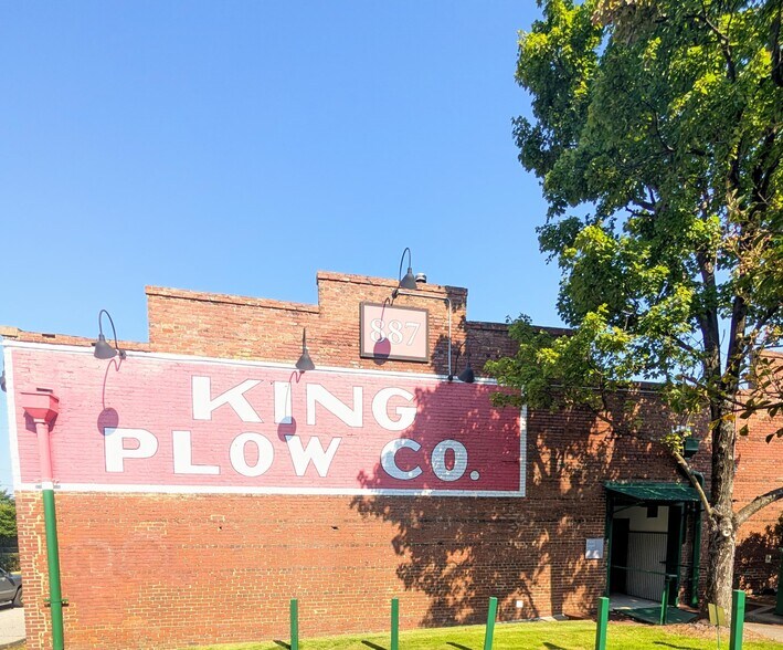 More Photos Of 887 W Marietta St NW, Atlanta Loft Creative Space For Lease
