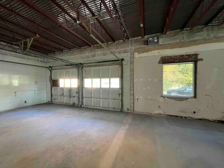 More Photos Of 1900 20th Ave S, Birmingham Medical For Sale