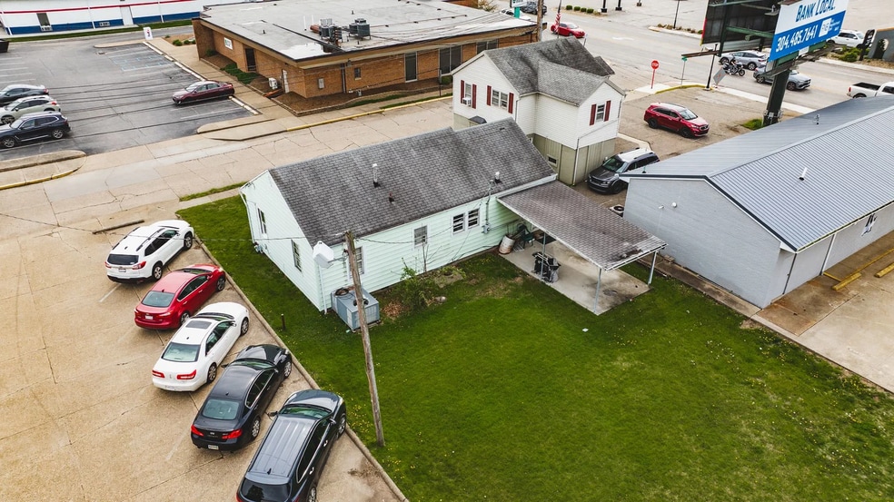 More Photos Of 505 27th St, Vienna Office For Sale
