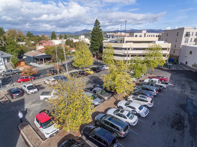 More Photos Of 1556 1st St, Napa Office For Lease