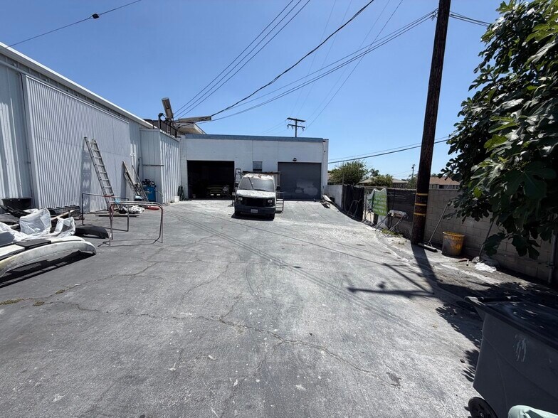 More Photos Of 201 S Bedford St, La Habra Land For Lease