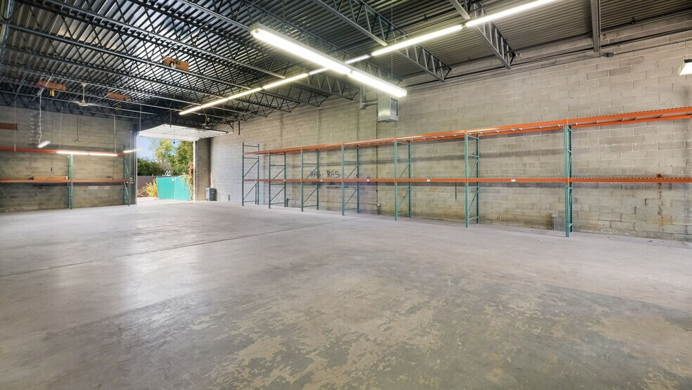 More Photos Of 4726 Blakiston St, Philadelphia Distribution For Sale