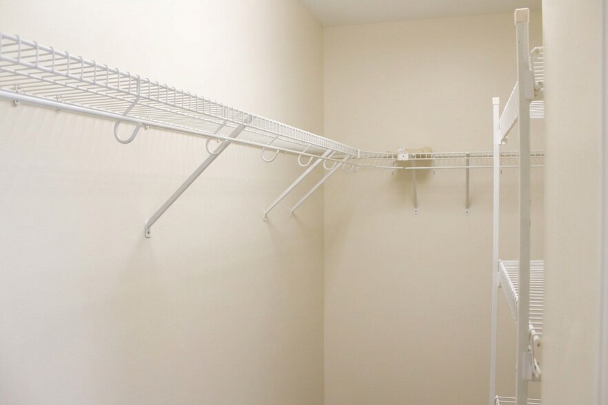 More Photos Of 516 19th Ave N, Nashville Apartments For Sale