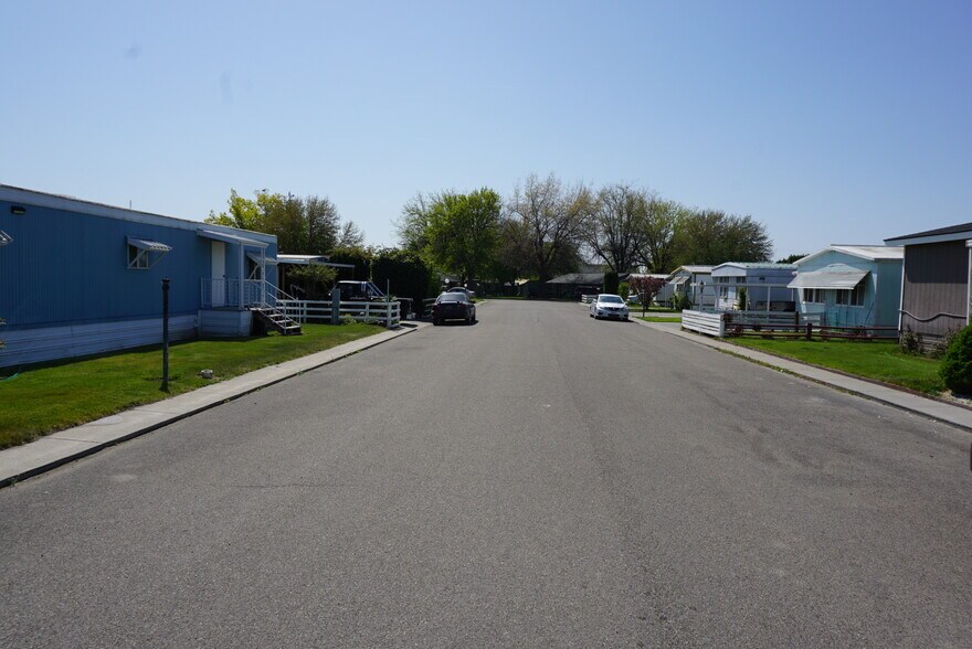 More Photos Of 525 Rouse Rd, Sunnyside Manufactured Housing Mobile Home Park For Sale