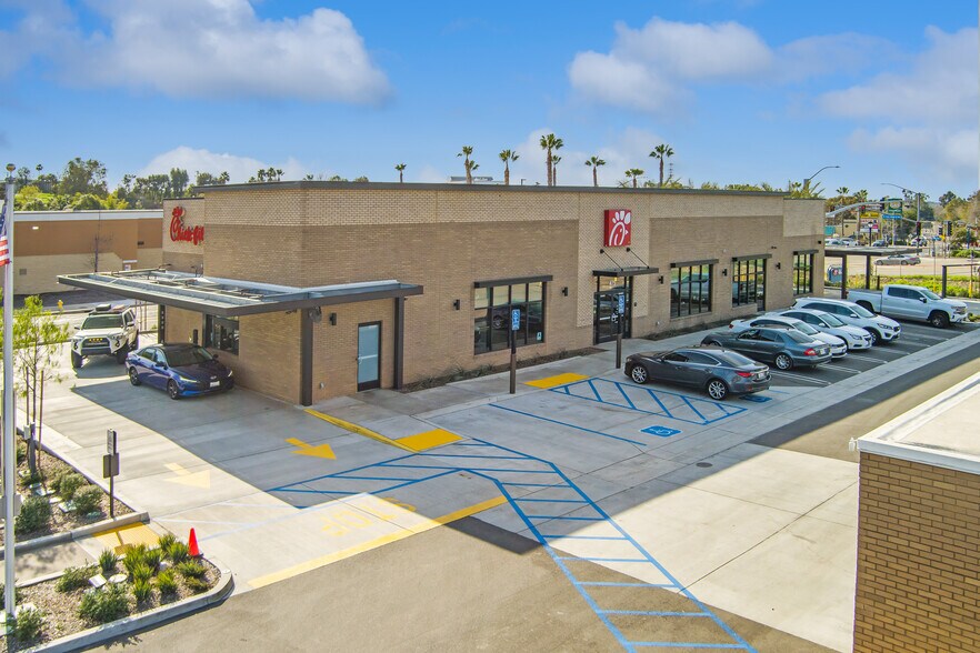 More Photos Of 485 Hacienda Dr, Vista Unknown For Lease