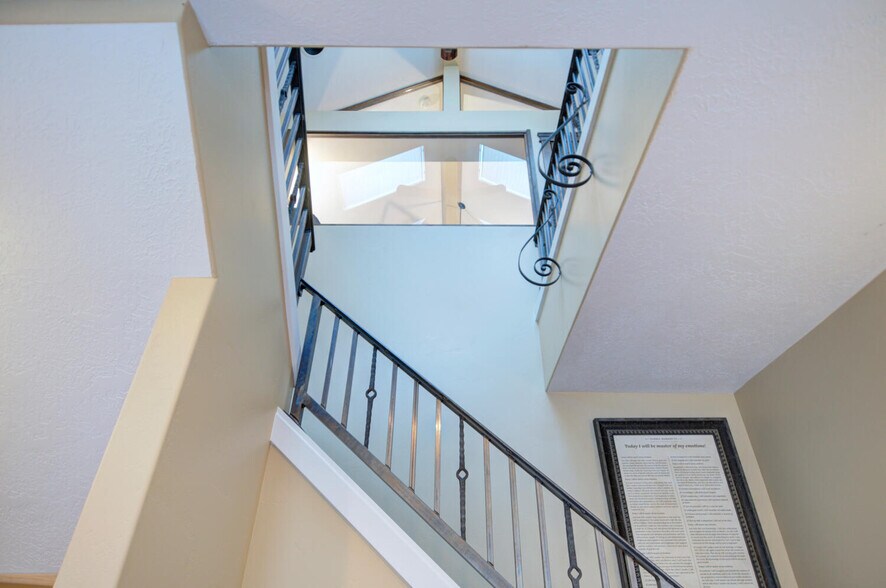 More Photos Of 485 S 100 E, Bountiful Office Residential For Sale