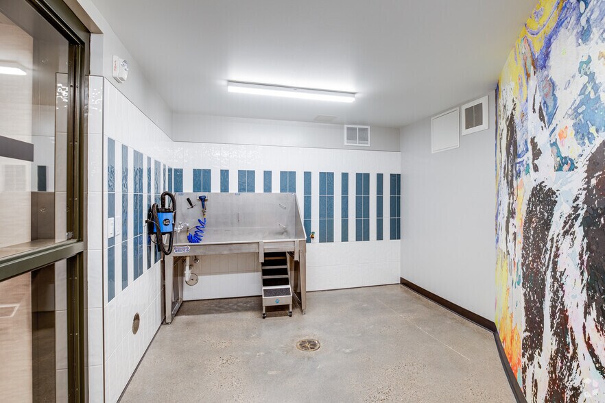 More Photos Of 427 N Snelling Ave, Saint Paul Apartments For Lease