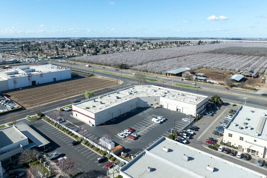 More Photos Of 4230 Kiernan Ave, Modesto Research And Development For Lease