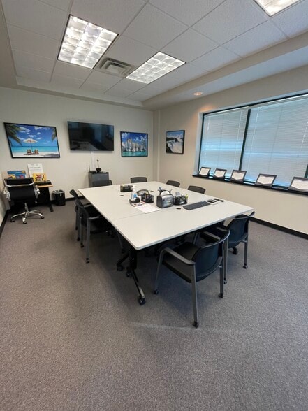 More Photos Of 5568 Davison Rd, Lockport Manufacturing For Sale