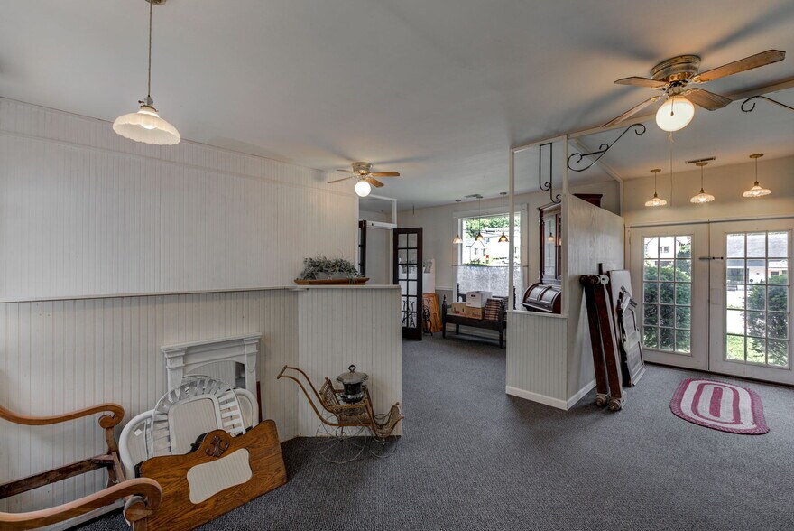 More Photos Of 9430 Main Ave, Cincinnati General Retail For Sale