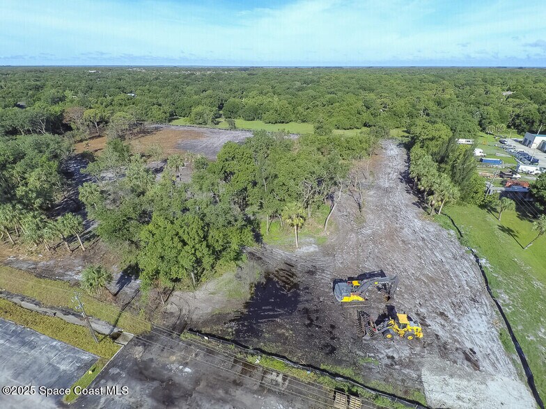 More Photos Of 3200 Aurora rd, Melbourne Land For Sale