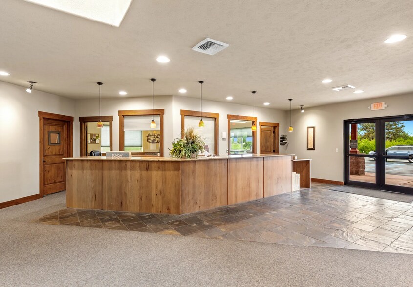 More Photos Of 6701 N Idaho Rd, Newman Lake Lodge Meeting Hall For Sale
