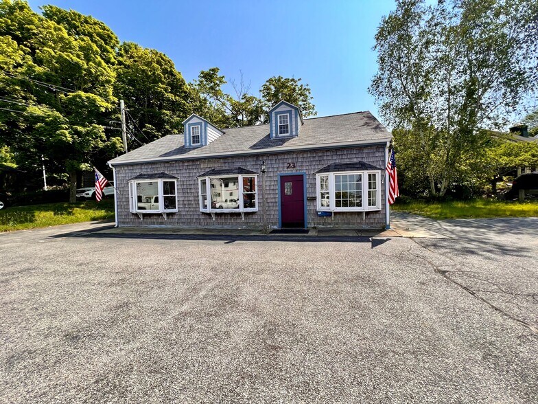 More Photos Of 23 Sandwich St, Plymouth Freestanding For Lease