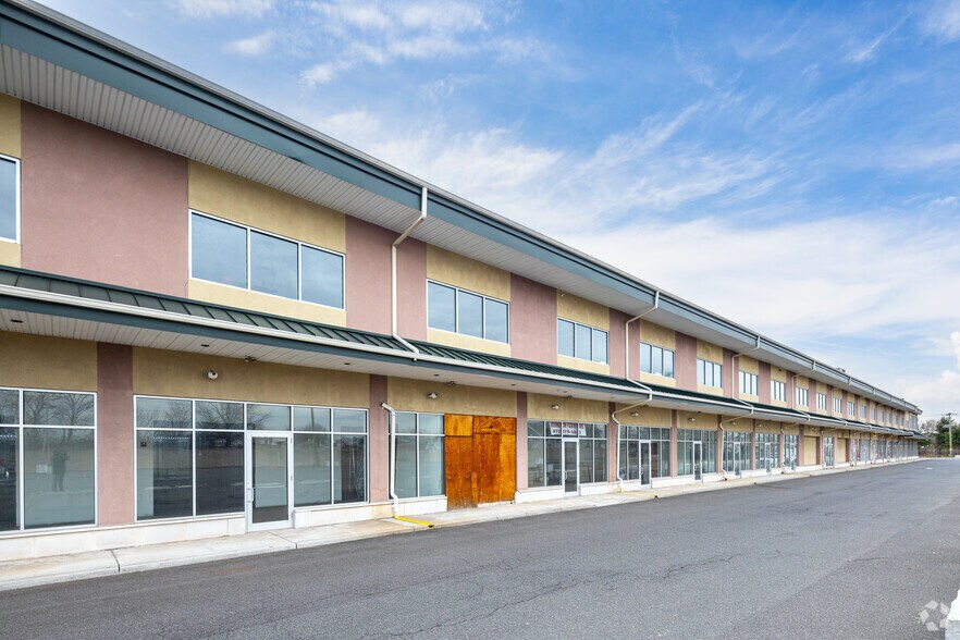 More Photos Of 468-480 Chancellor Ave, Irvington Storefront For Lease