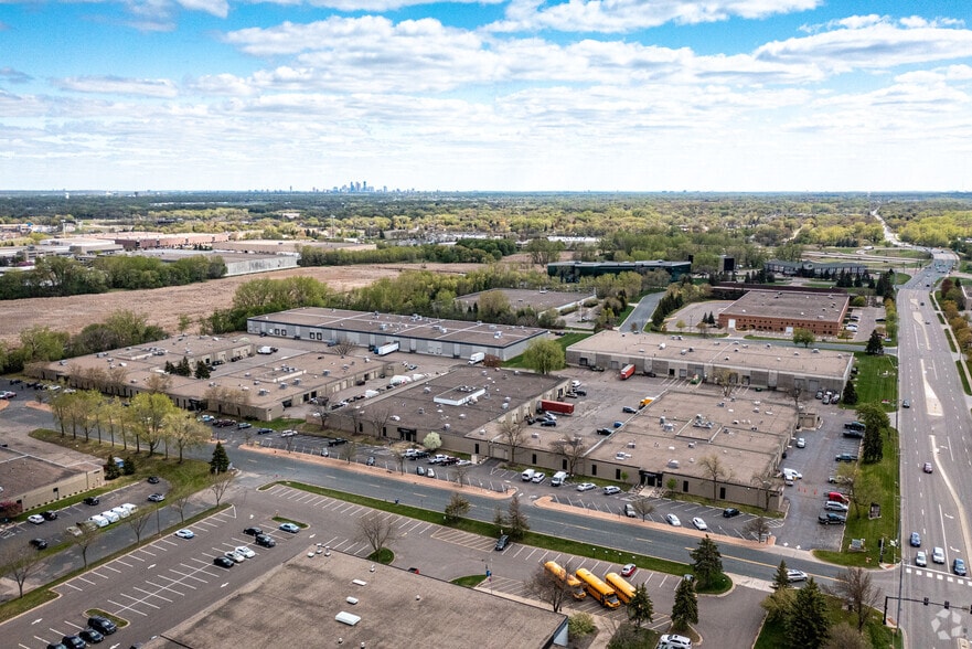 More Photos Of 7308 Aspen Ln N, Brooklyn Park Unknown For Lease