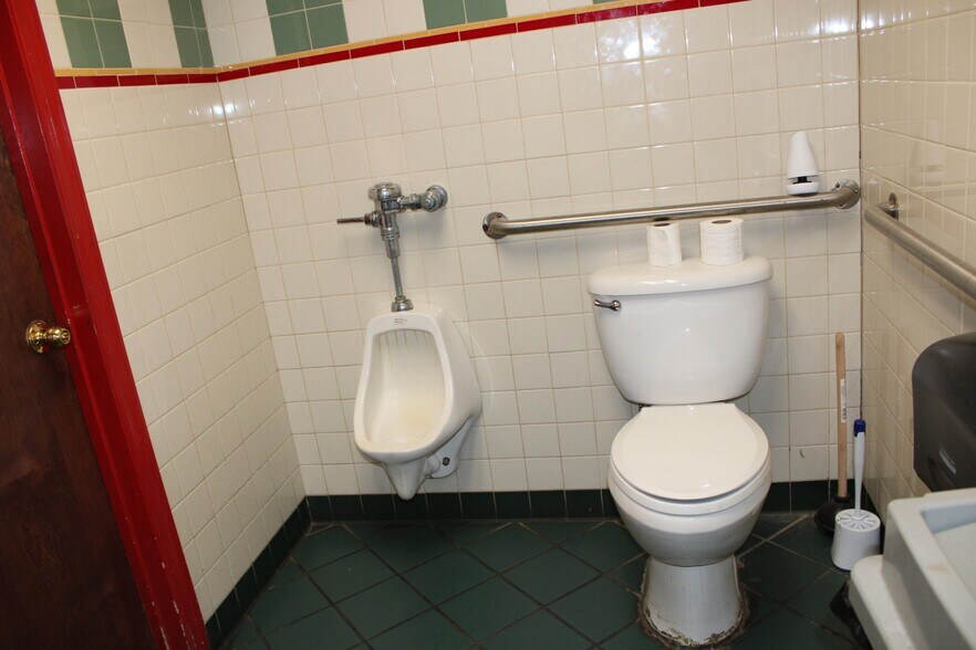 More Photos Of 210 MS-28 Hwy, Taylorsville Specialty For Sale