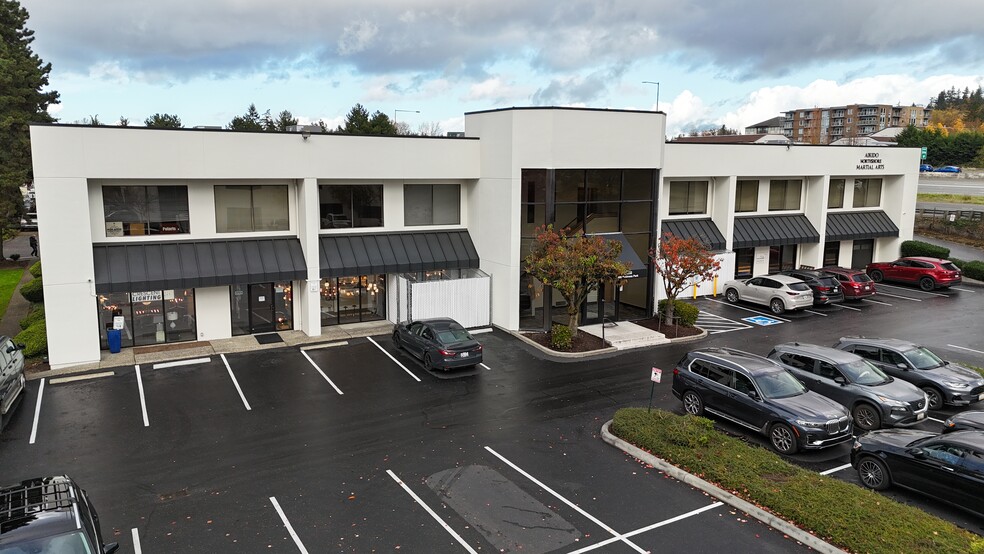 Primary Photo Of 11232 120th Ave NE, Kirkland Showroom For Lease