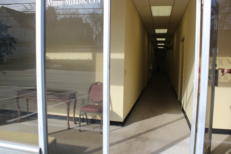 More Photos Of 1329-1331 Wyoming Ave, Scranton Office For Lease