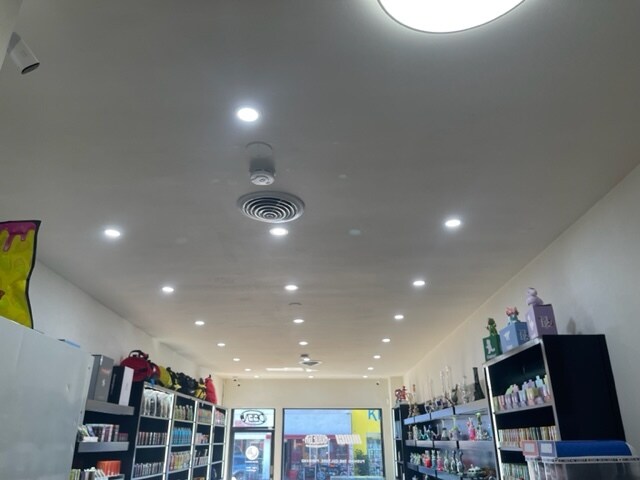 More Photos Of 7219-7223 Melrose Ave, Los Angeles Storefront For Lease