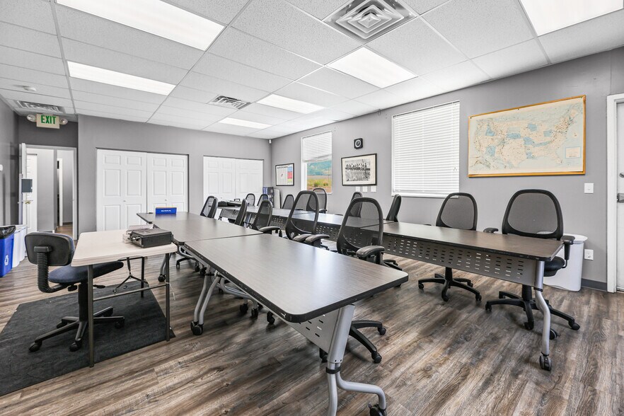 More Photos Of 494 E 2400 N, Tooele Office For Lease