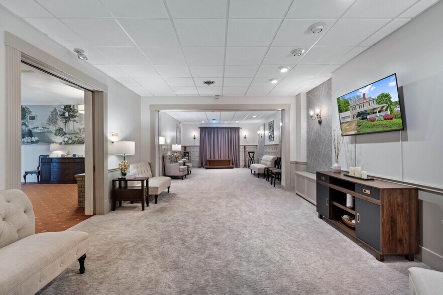 More Photos Of 701 Thompson Ave, Donora Funeral Home For Sale