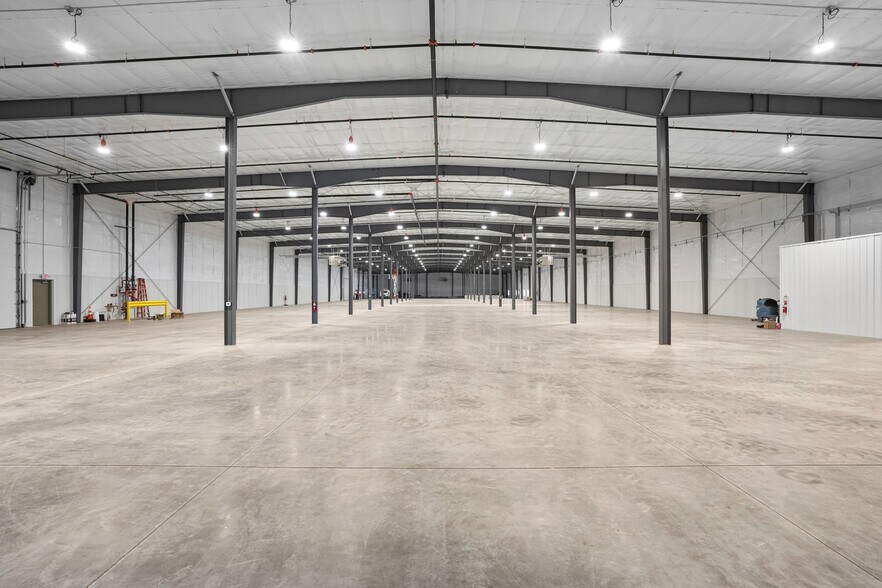 More Photos Of 6523 Music Rd, Eau Claire Manufacturing For Lease